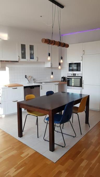 ハーナウ・アム・マインPenthouse Naehe Frankfurt Am Mainアパートメント エクステリア 写真